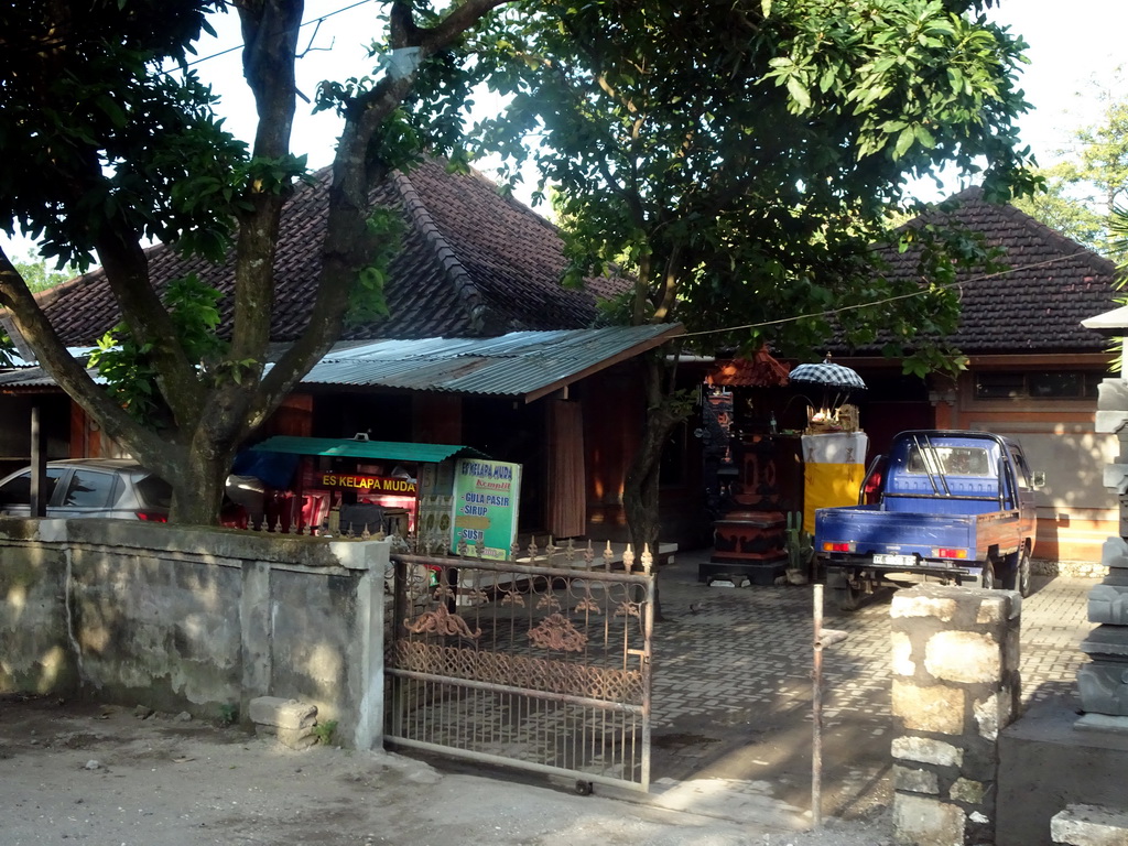 Shop at the Jalan Raya Uluwatu street at Ungasan, viewed from the taxi to Nusa Dua