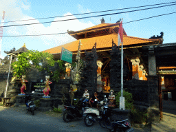 Temple at the Jalan Bali Cliff street at Ungasan, viewed from the taxi to Nusa Dua