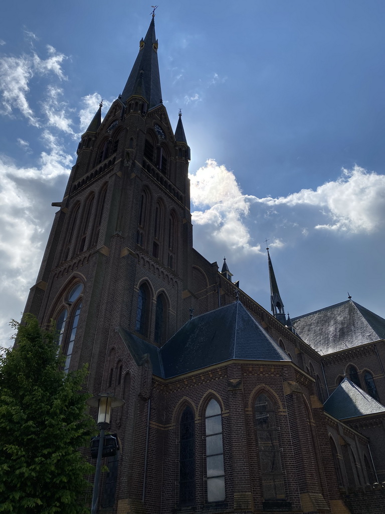 Right front of the Sint-Laurentiuskerk church at the Dorpsstraat street