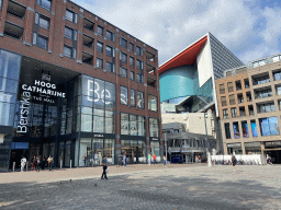 The Vredenburgplein square with the east side of the Hoog Catharijne shopping mall and the TivoliVredenburg concert hall