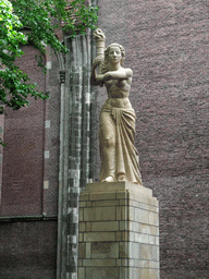 Resistance Monument at the Domplein square, and the Dom Church