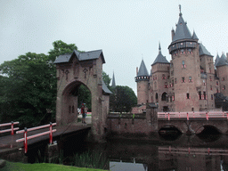 Entrance bridge and gate to the De Haar Castle