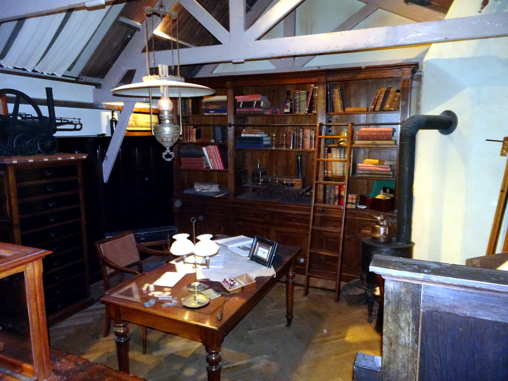 Interior of a room at the Grote Ontdekking attraction at the Spoorwegmuseum