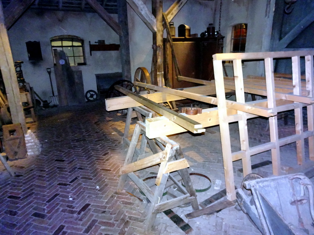 Interior of the workplace at the Nieuwhoop carriage factory at the Grote Ontdekking attraction at the Spoorwegmuseum