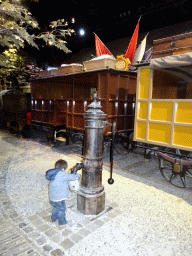 Max with the water pump at the Grote Ontdekking attraction at the Spoorwegmuseum