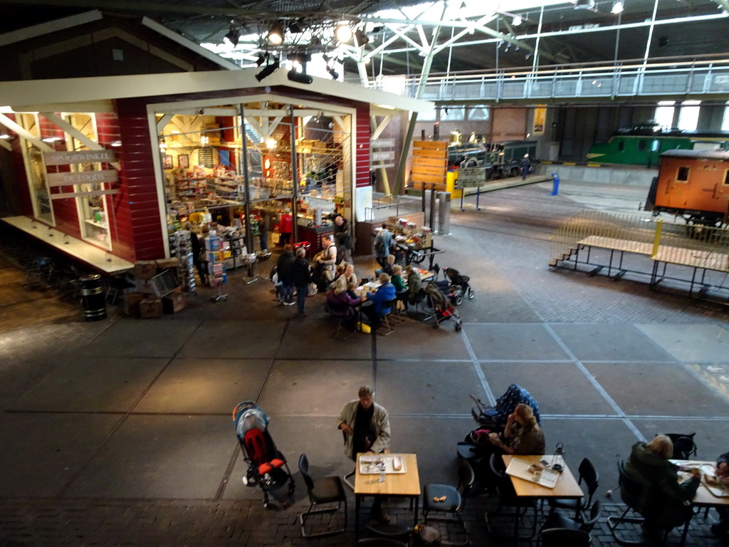 The Spoorwinkel De Loods souvenir shop at the Werkplaats hall of the Spoorwegmuseum, viewed from the upper walkway