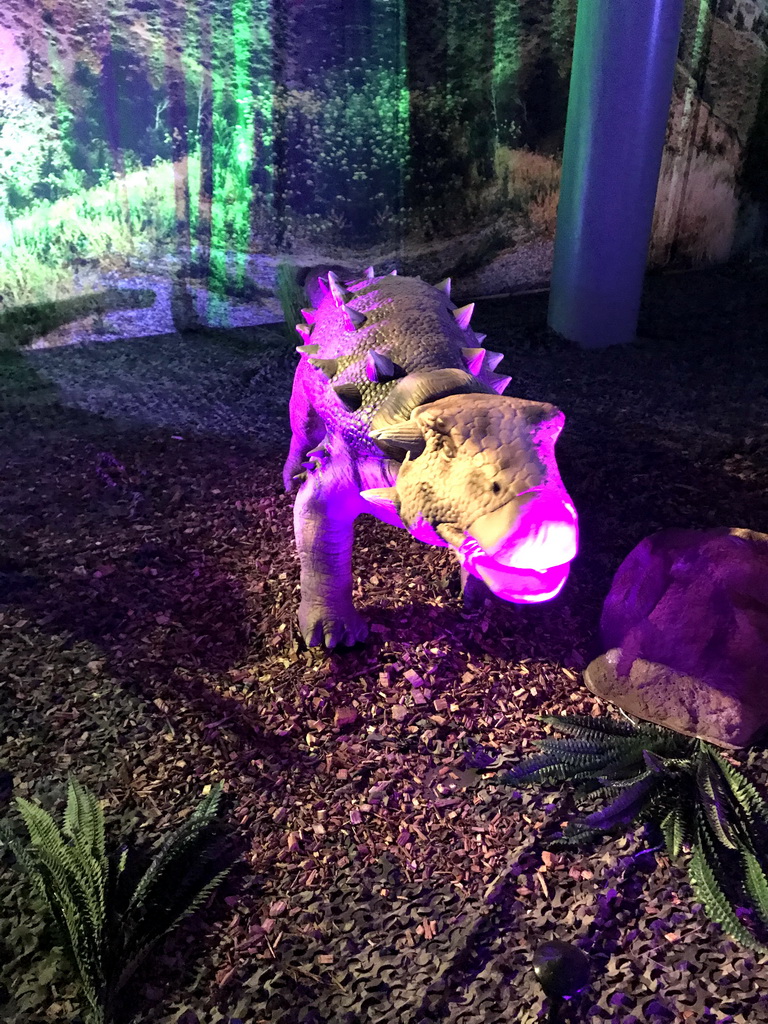 Ankylosaurus statue at the World of Dinos exhibition at the Jaarbeurs building