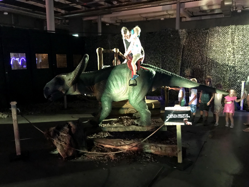 Protoceratops statue at the World of Dinos exhibition at the Jaarbeurs building