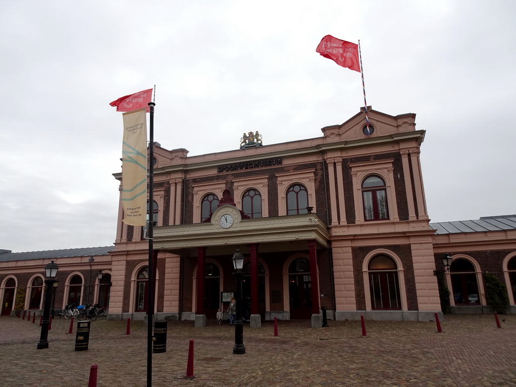 Front of the Maliebaanstation building of the Spoorwegmuseum at the Maliebaanstation square