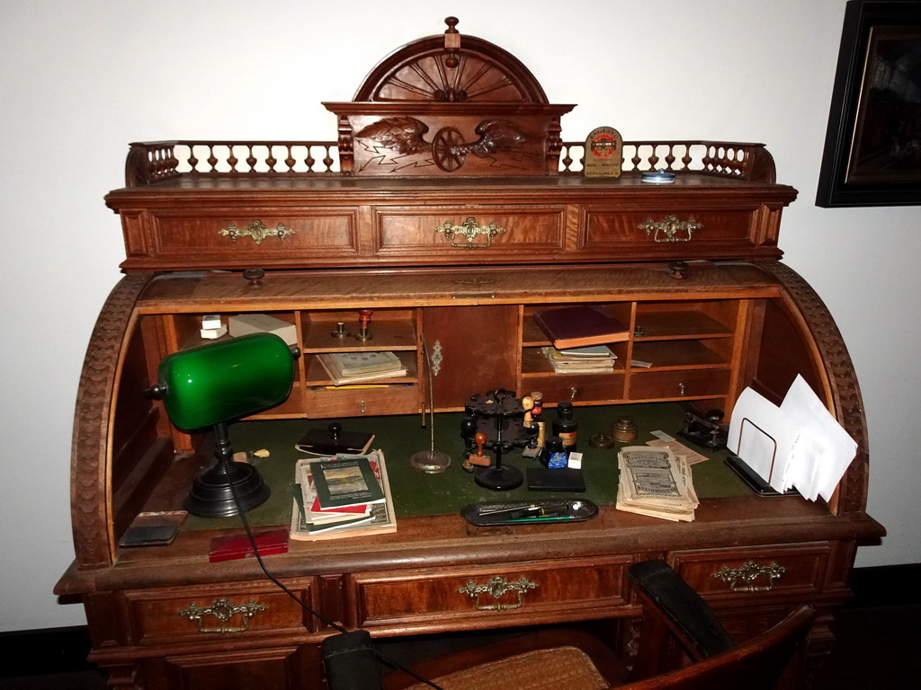 Desk at the lobby at the Droomreizen attraction at the Werkplaats hall of the Spoorwegmuseum