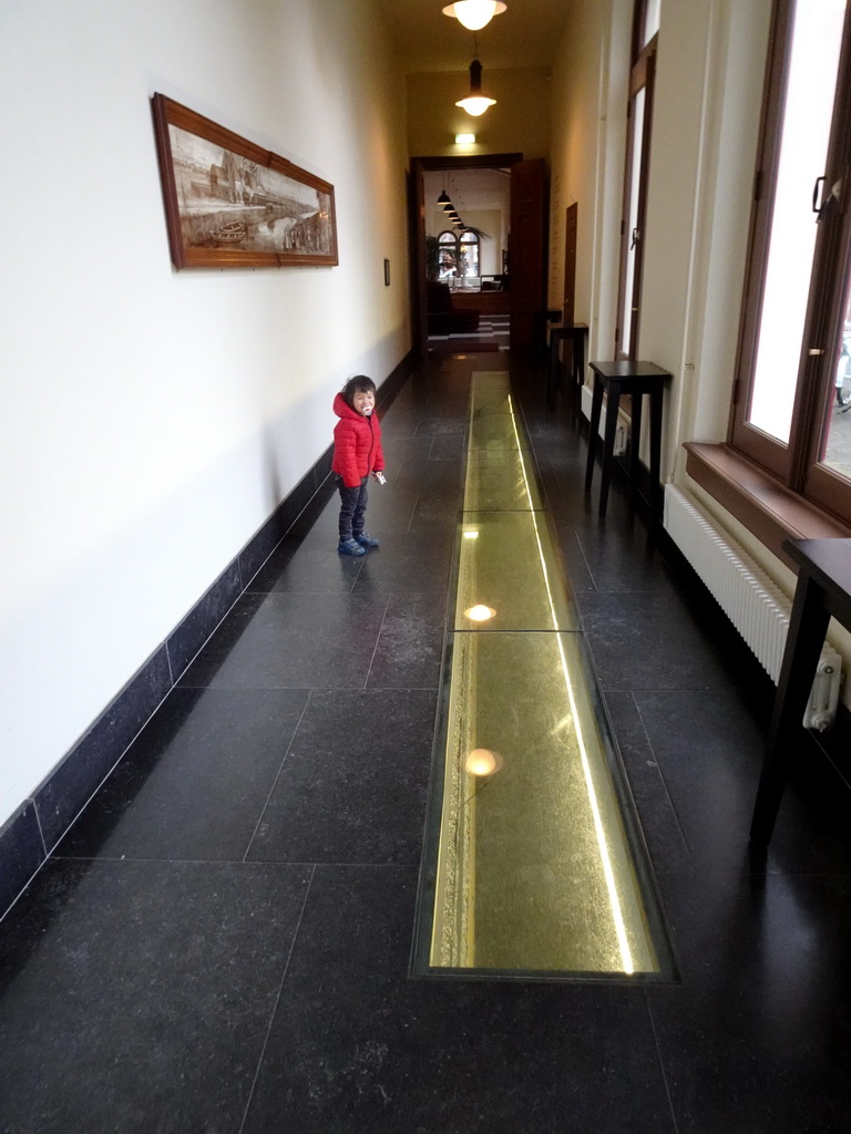 Max at the left hallway of the Maliebaanstation building of the Spoorwegmuseum