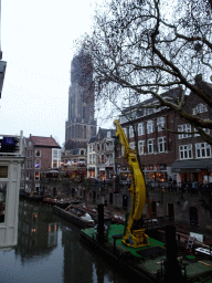 The Oudegracht canal and the Dom Tower, viewed from the Gaardbrug bridge