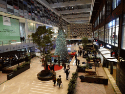 Christmas tree at the Hoog Catharijne shopping mall