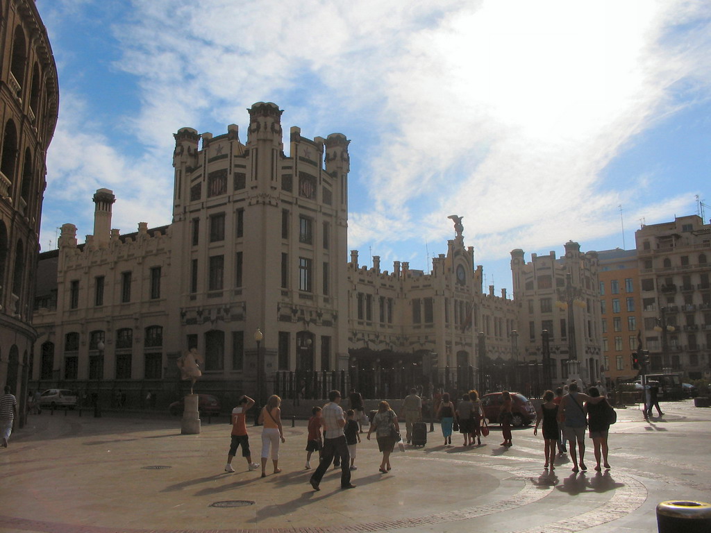 Front of the Valencia North Railway Station at the Carrer de Xàtiva street