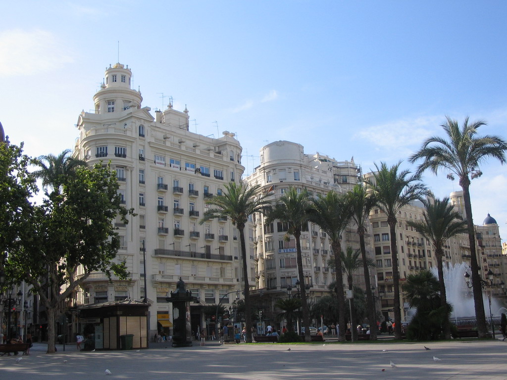 Northwest side of the Plaça de l`Ajuntament square with the fountain