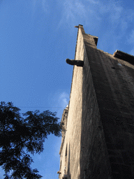 Southwest facade of the Iglesia de San Martín y San Antonio church at the Carrer de Sant Vicent Màrtir street