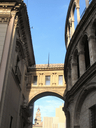Pedestrian bridge from the Valencia Cathedral to the Basílica de la Mare de Déu dels Desemparats church at the Plaça de la Mare de Déu square