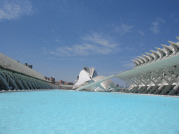 The pond at the southwest side of the Museu de les Ciències Príncipe Felipe museum, the Hemisfèric cinema and the Palau de les Arts Reina Sofia art center at the Ciudad de las Artes y las Ciencias complex