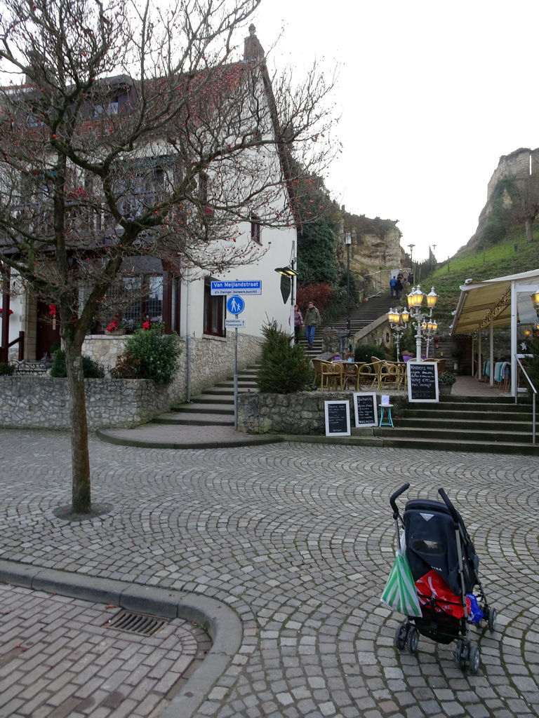 Staircase at the Van Meijlandstraat street