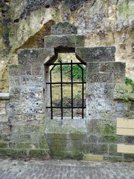 Gated window at the Van Meijlandstraat street