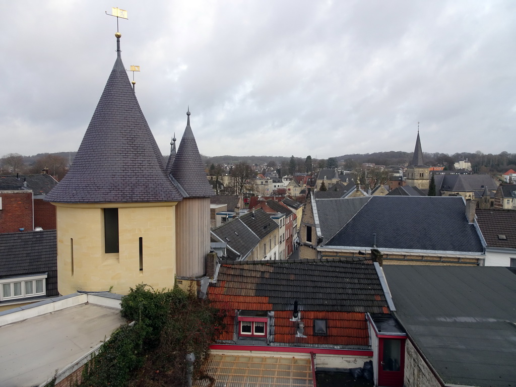 The town center with the Grendelpoort gate and the Church of St. Nicolas and St. Barbara, viewed from the entrance to the ruins of Valkenburg Castle