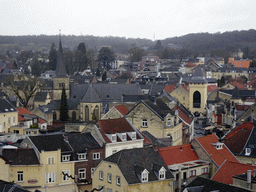 The town center with the Church of St. Nicolas and St. Barbara and the Geulpoort gate, viewed from the viewing point at the east side of the ruins of Valkenburg Castle