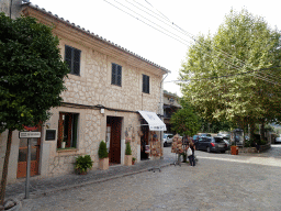 Shops at the Via Blanquerna street