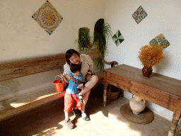 Miaomiao and Max on a bench at the veranda of the Museum for Frédéric Chopin and George Sand