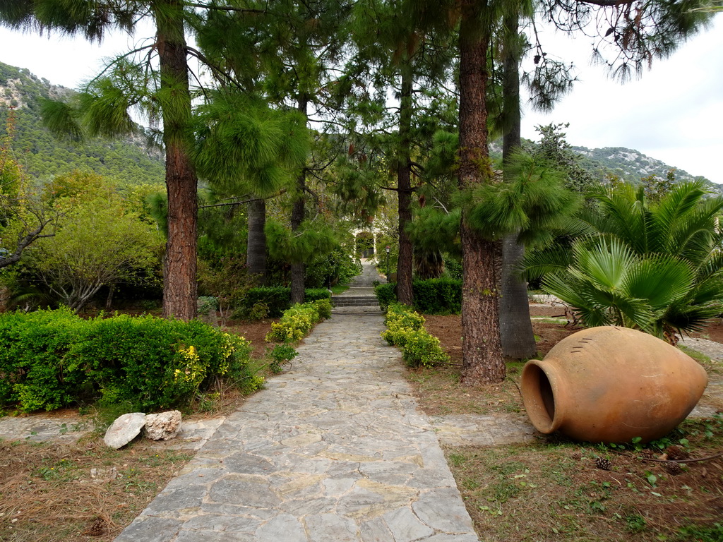 Large house and garden at the northwest side of the town, viewed from the Carrer de la Venerable Sor Aina street