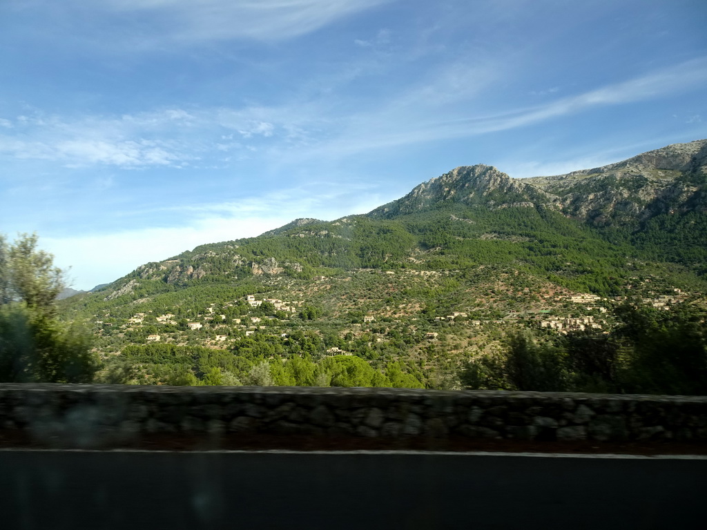 Mountains west of Deià, viewed from the rental car on the Ma-10 road