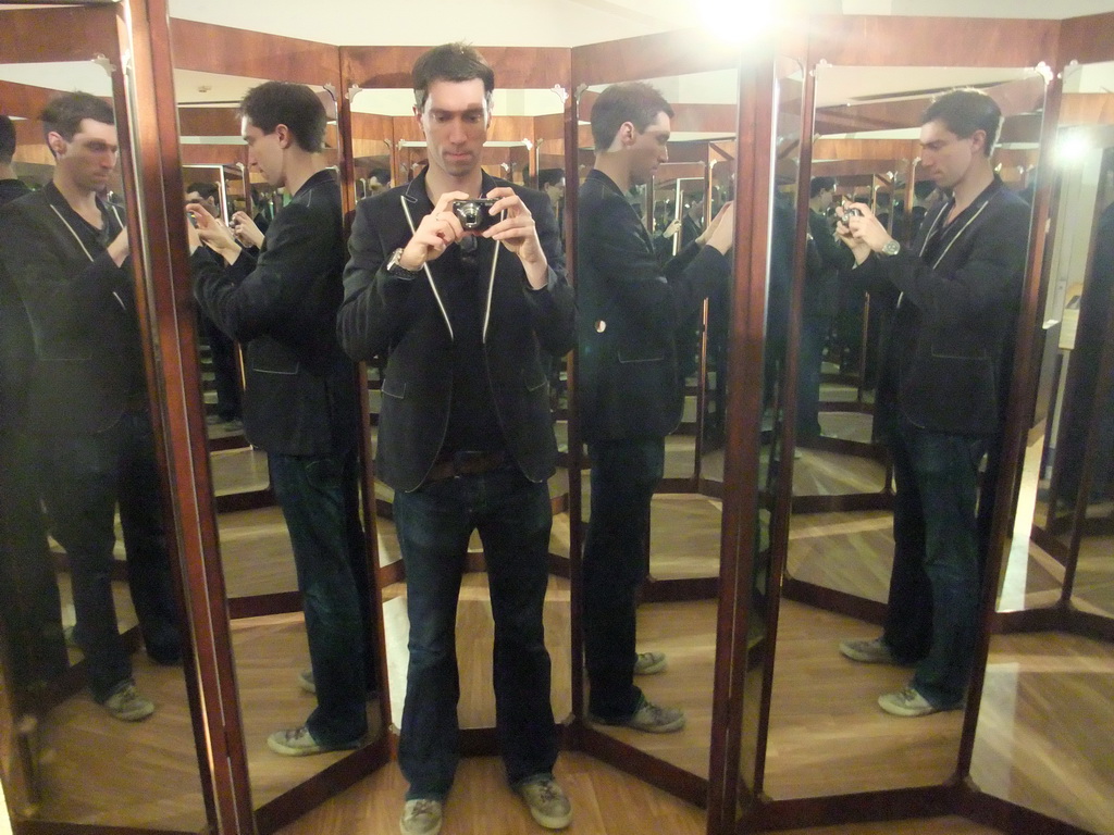 Tim in the mirrors room at the `Il Genio di Leonardo da Vinci` exhibition in the Scuola Grande di San Rocco building