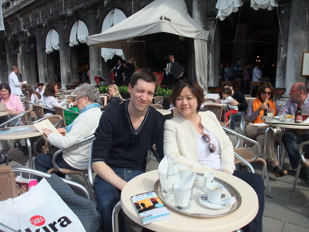 Tim and Miaomiao with the musicians at the Caffè Florian restaurant at the Piazza San Marco square