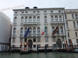 Building at the Canal Grande, viewed from the Canal Grande ferry