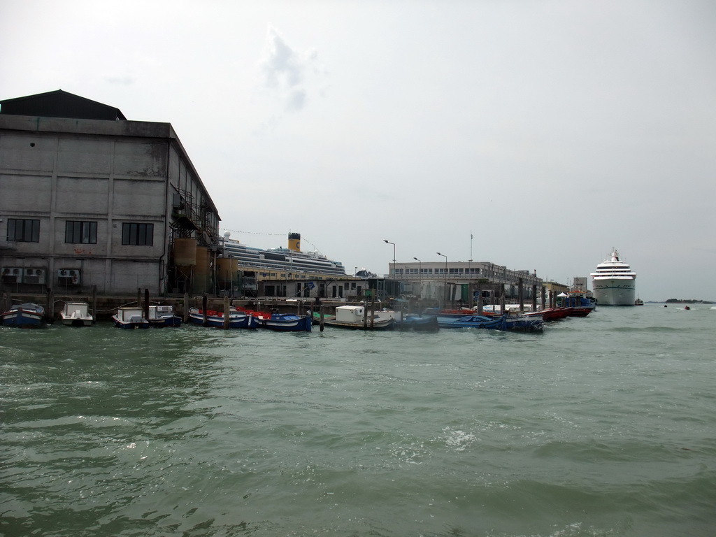 Boats at the northwest side of the Canal Grande, viewed from the ferry