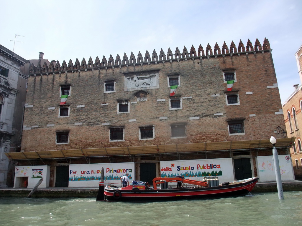The Fondaco del Megio building, viewed from the Canal Grande ferry
