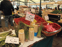 Vegetable market stall at the Campo della Pescaria square