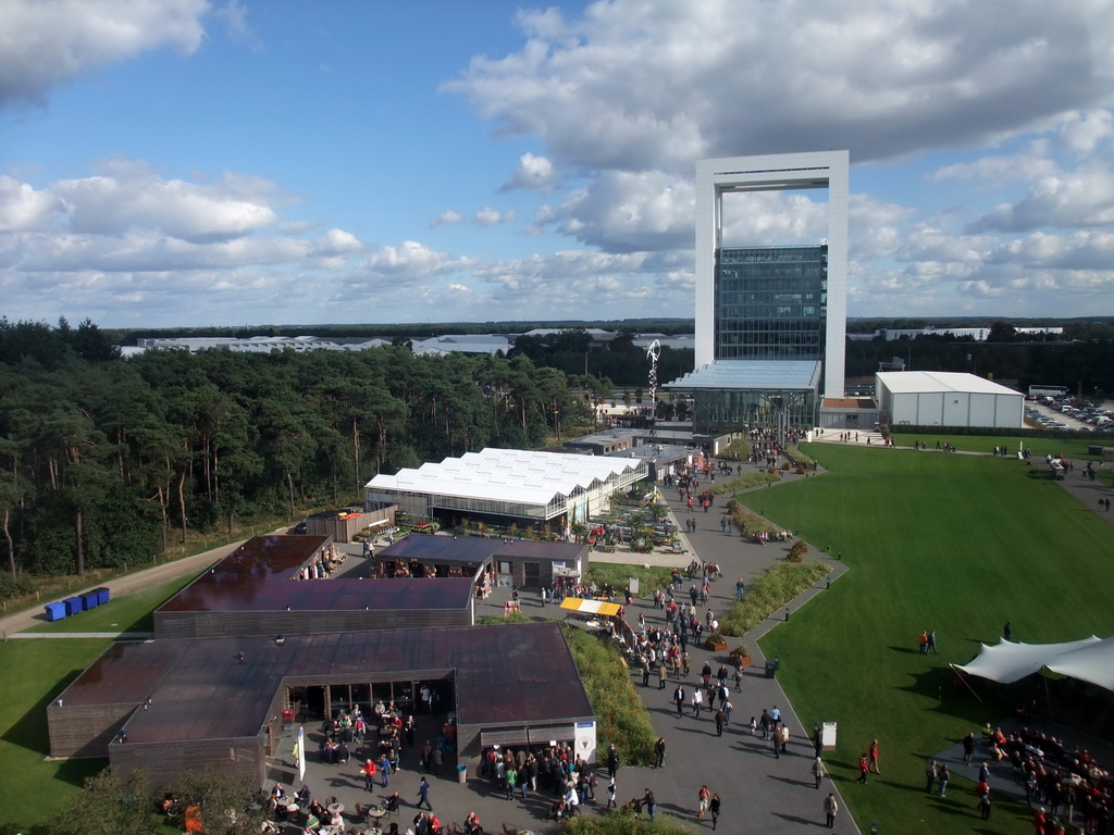 The Environment section with the Innovatoren Jo Coenen tower and the Floriade Street, viewed from the Floriadebaan funicular