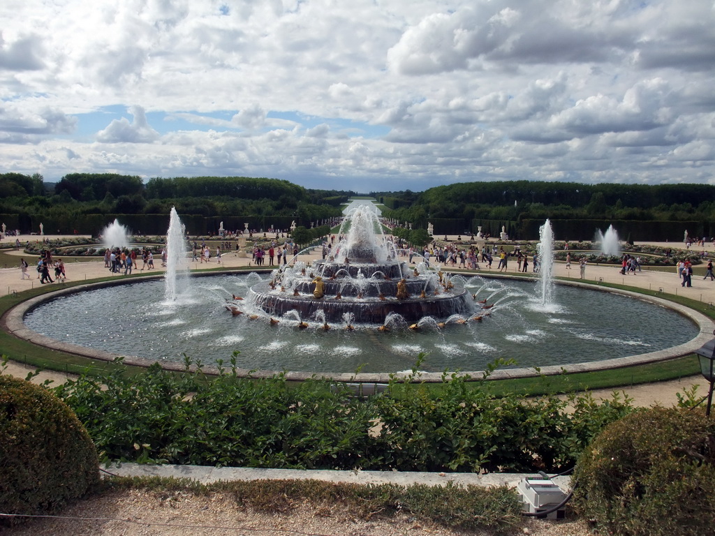 The Bassin de Latone fountain, both Bassin des Lézards fountains and the Grand Canal in the Gardens of Versailles