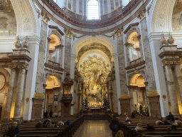 Nave, apse and altar of the Karlskirche church