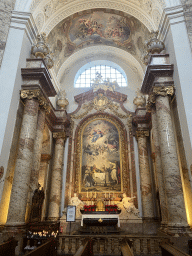 East side chapel with the altarpiece `Assumption of the Virgin` by Sebastiani Ricci at the Karlskirche church
