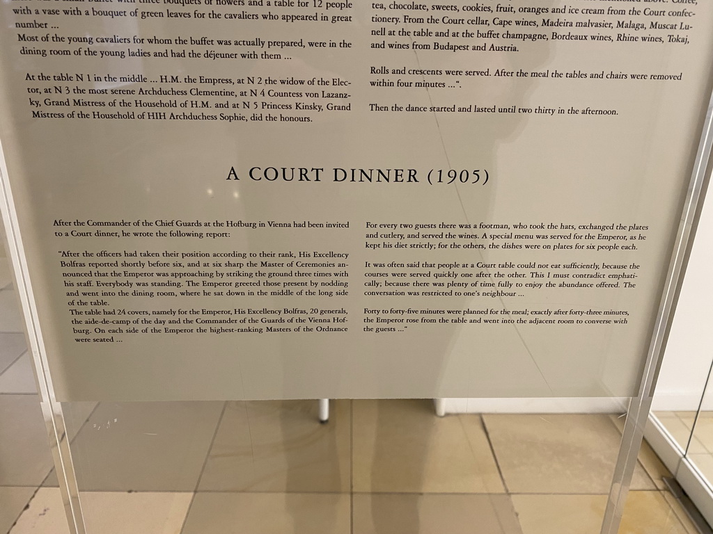Information on the Court Dinner at the Silver Collection at the Hofburg palace