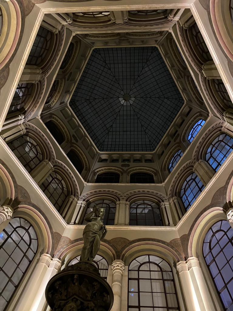 Fountain and ceiling of the Ferstel Passage