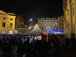 Silvesterpfad stand at the Freyung square, by night