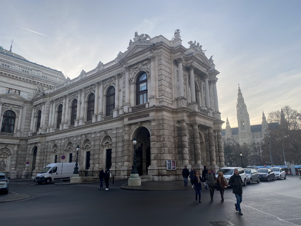 Northeast side of the Burgtheater at the Löwelstraße street and the front of the City Hall