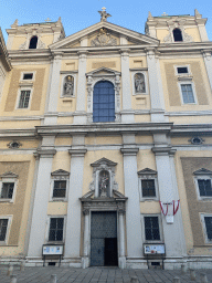 Front of the Schottenkirche church at the Freyung square