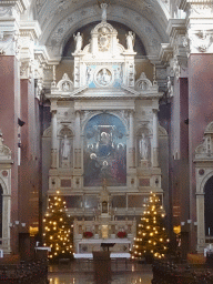 Apse and altar of the Schottenkirche church