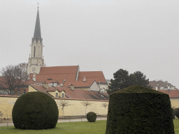 The northwest side of the Schönbrunn Park and the Pfarrkirche Maria Hietzing church