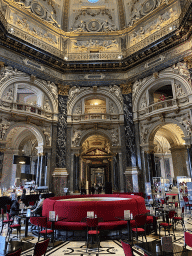 Interior of the café at the first floor of the Kunsthistorisches Museum Wien