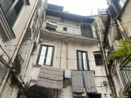 Facade of a house at the Vicolo Passariello street