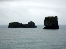 Small islands in front of the Dyrhólaey peninsula, viewed from the lower viewpoint